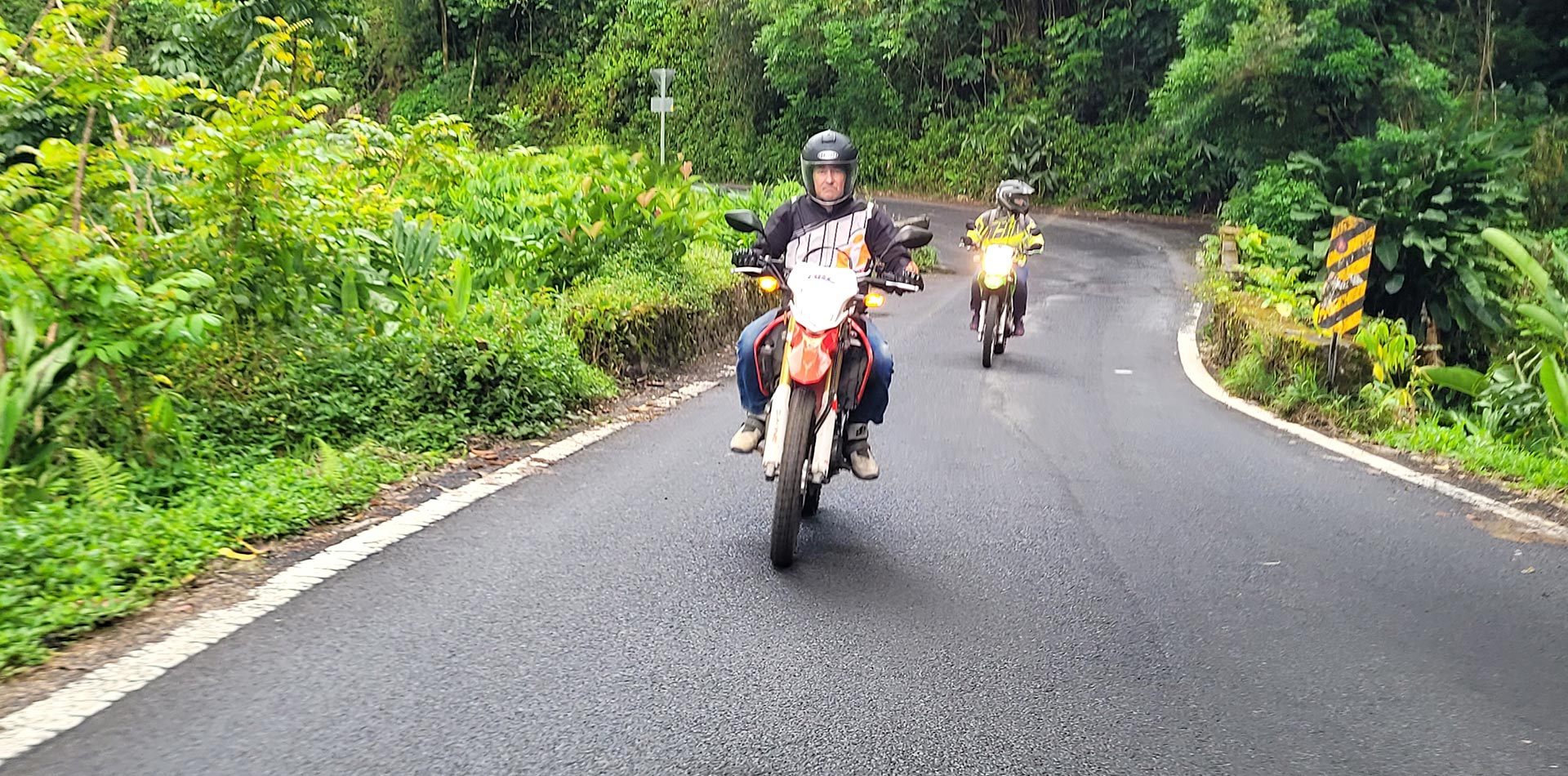 Hana 360 Let us take you on a 360 loop of ecosystems that 4 wheels simply won't do